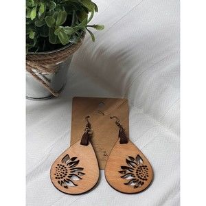 Laser-engraved wooden dangling earrings for women